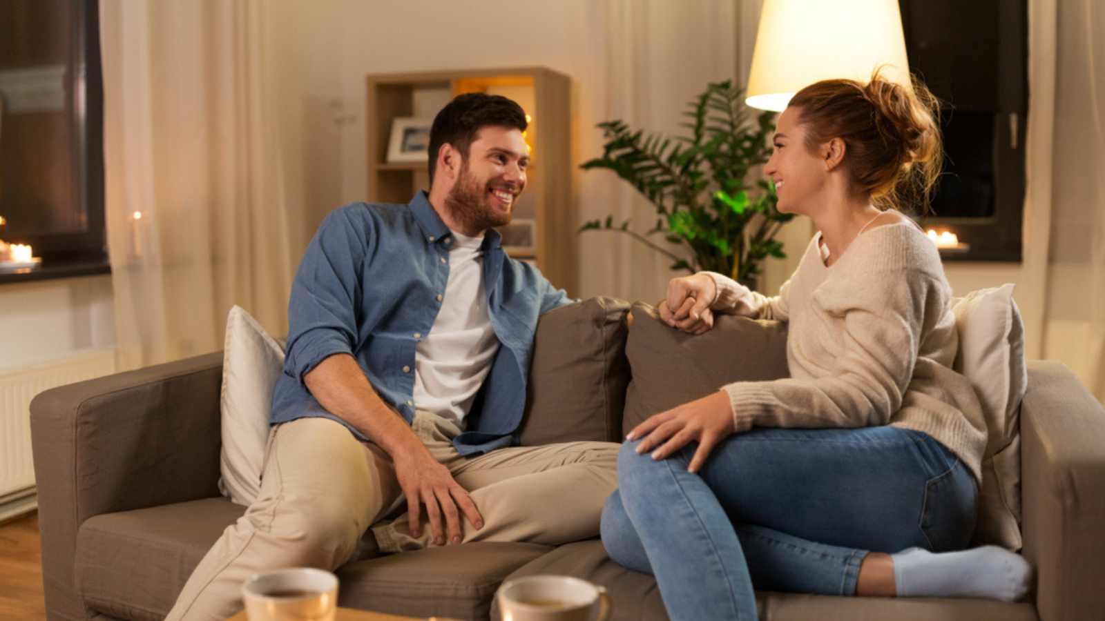 Best Dates: Couples discussing sitting on couch