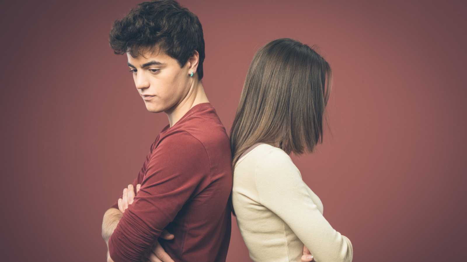 Teen couples angry