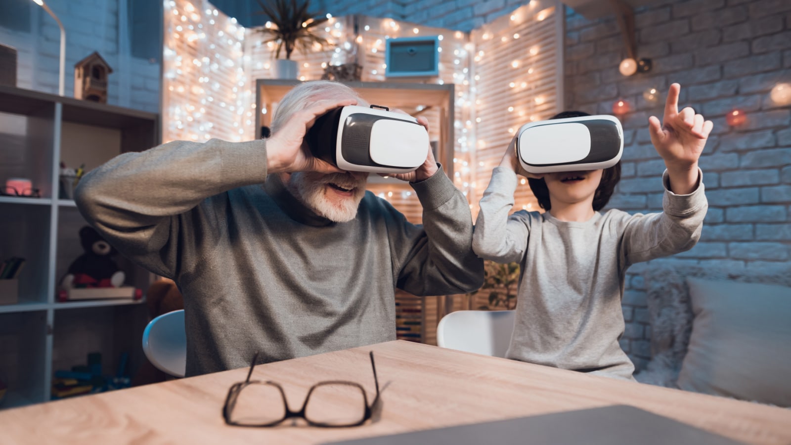 grandfather using virtual reality
